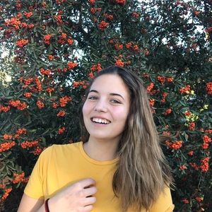 Meet your Posher, Lauren